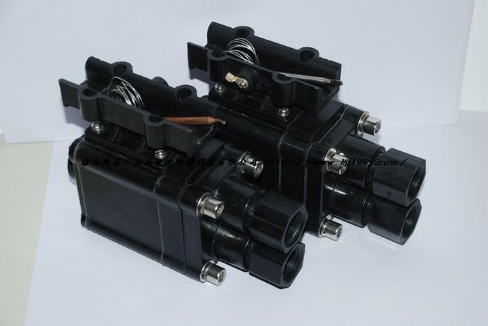 電伴熱帶防爆溫度操控器 電伴熱帶防爆溫度操控器